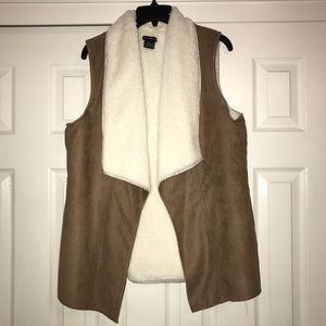 Tan/White Vest